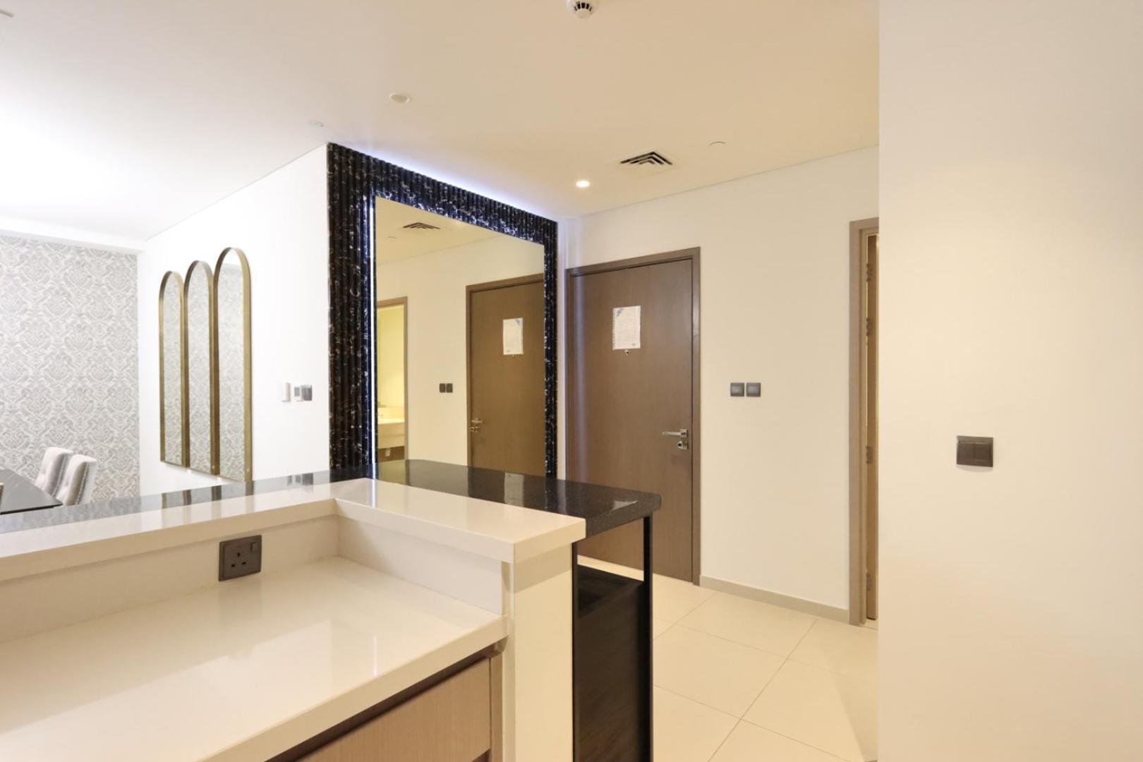 Livbnb - 3br 1 With Burj And Fountain Views Dubai