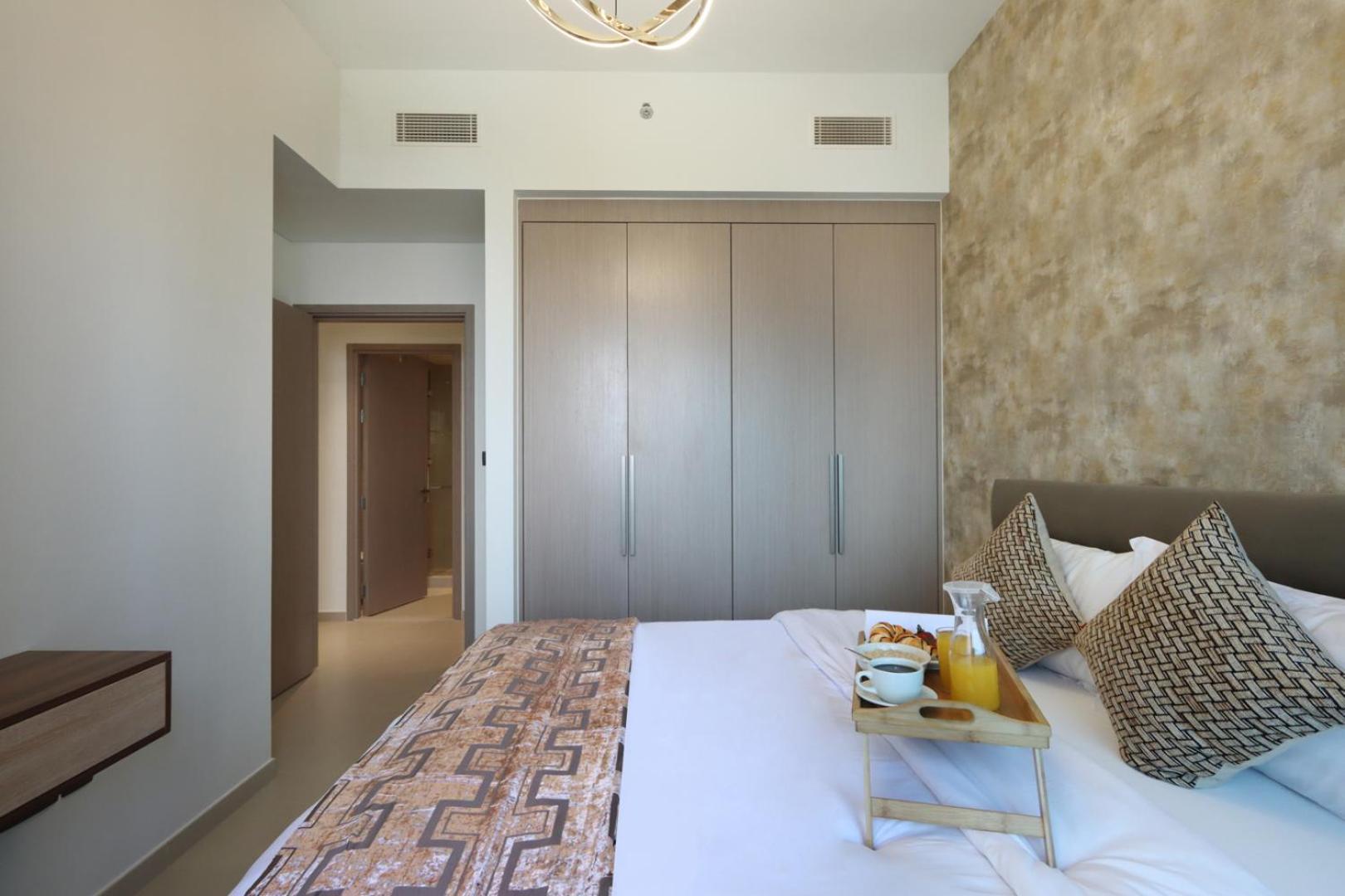 Livbnb - 3br 1 With Burj And Fountain Views