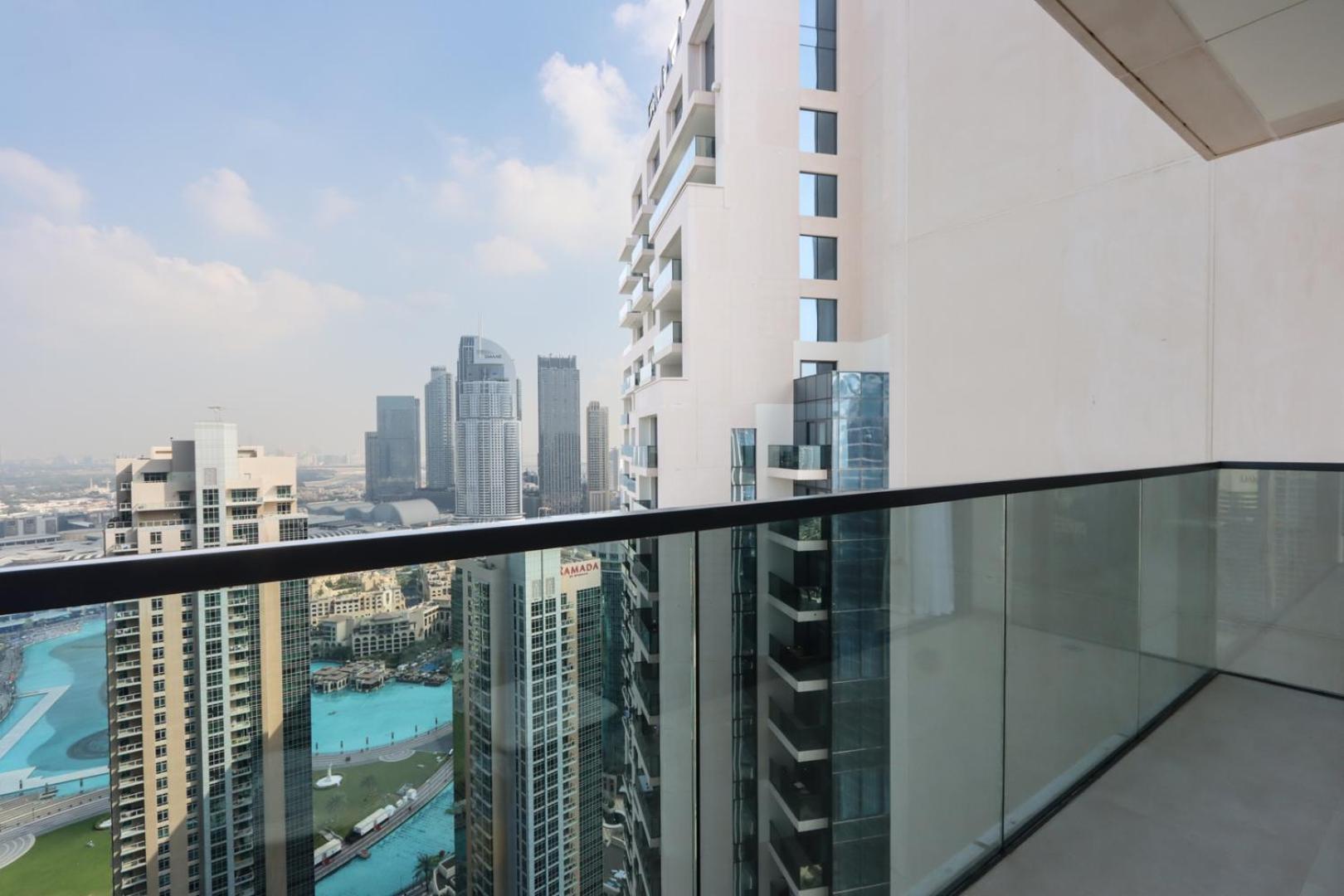 Livbnb - 3br 1 With Burj And Fountain Views *