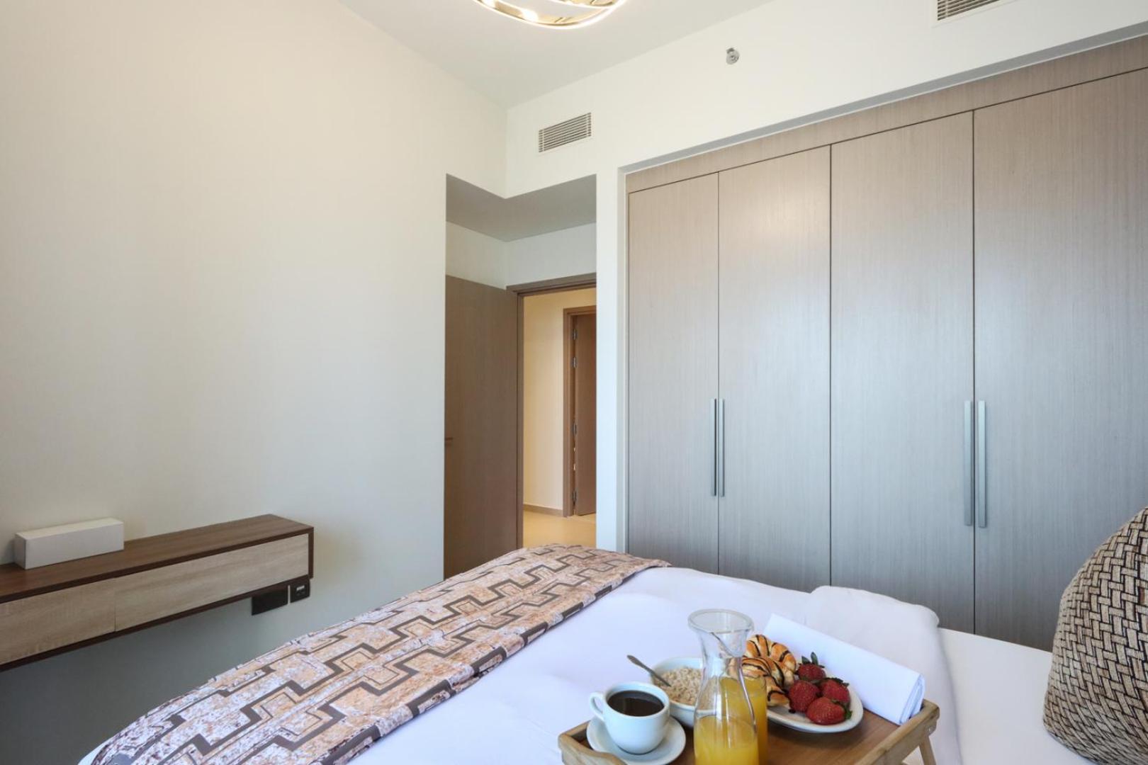Livbnb - 3br 1 With Burj And Fountain Views