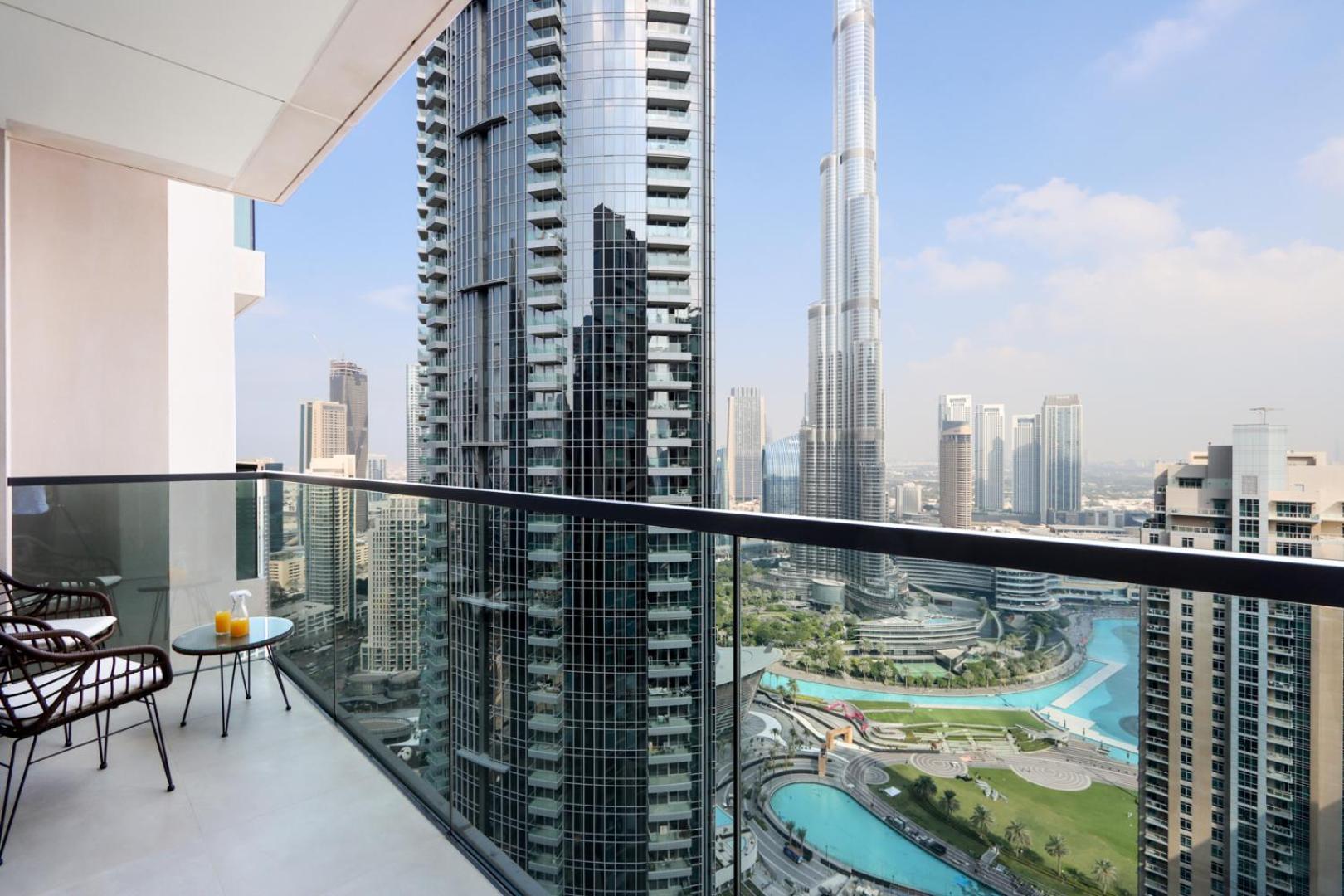 Livbnb - 3br 1 With Burj And Fountain Views Dubai