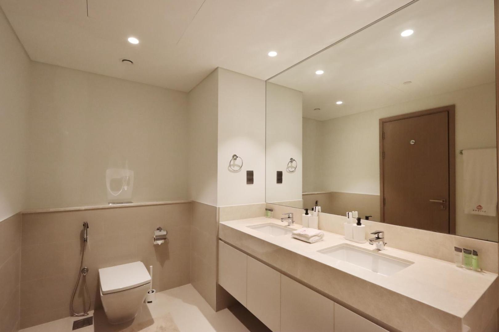 Apartment Livbnb - 3br 1 With Burj And Fountain Views *